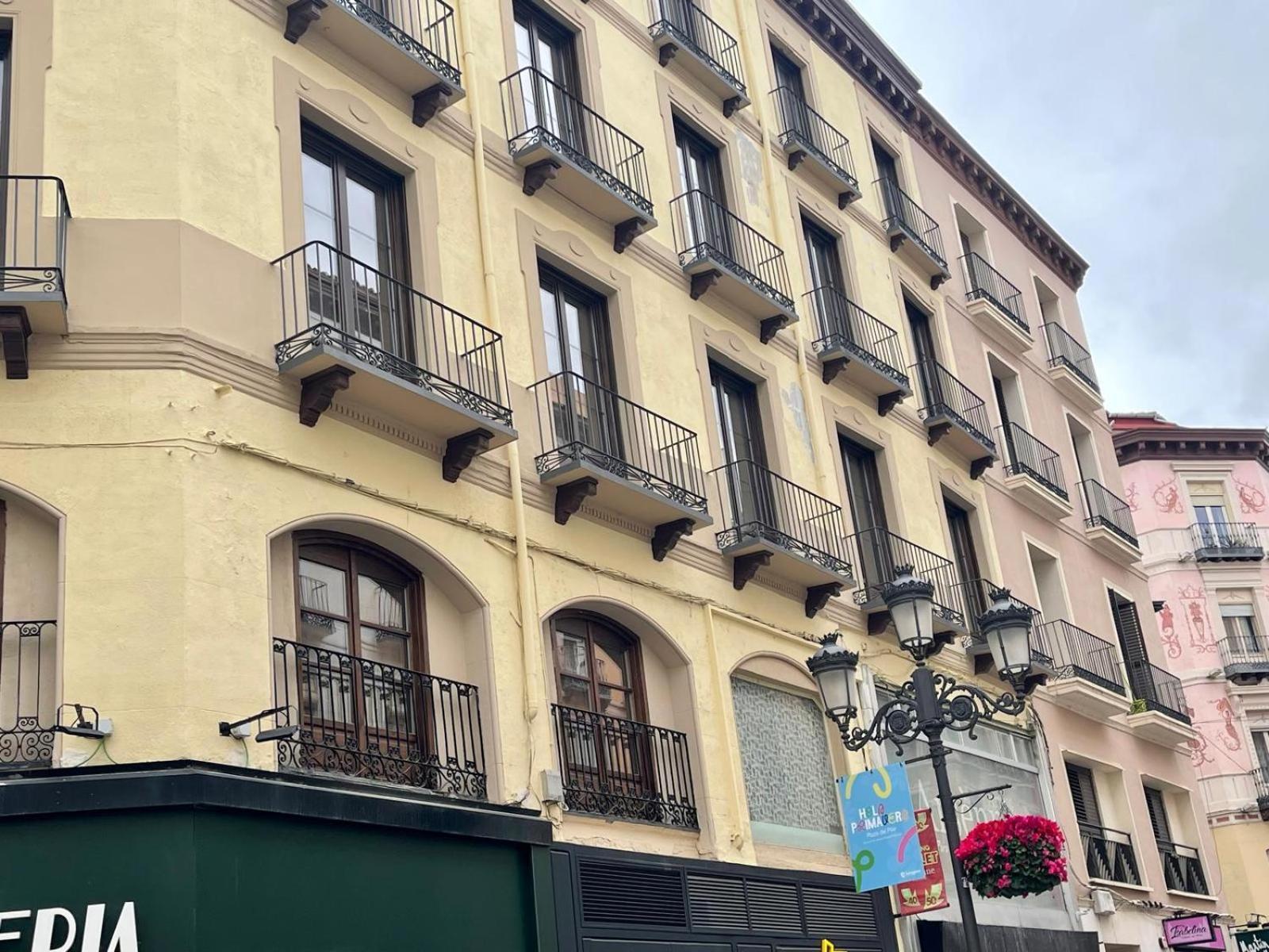 Alfonso I El Batallador Saragozza Esterno foto